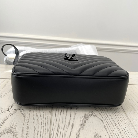 ❌❌SOLD❌❌ New Saint Laurent Lou Camera Bag Black - Picture 5 of 10